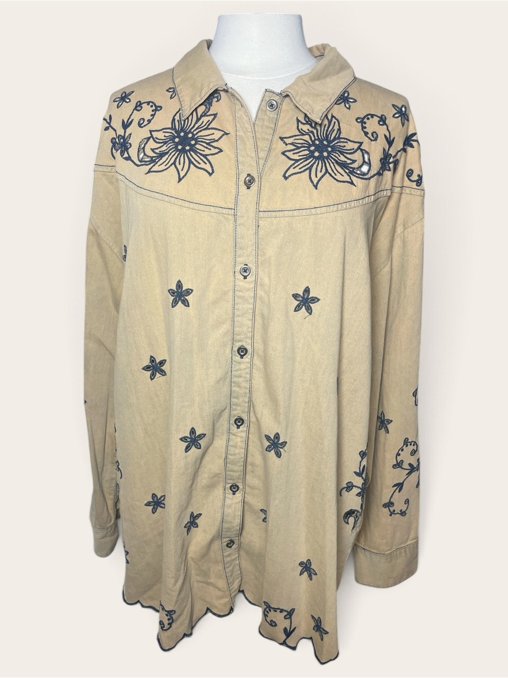 Free People Large Cotton Floral Embroidered Button Front Scalloped Hem Shirt